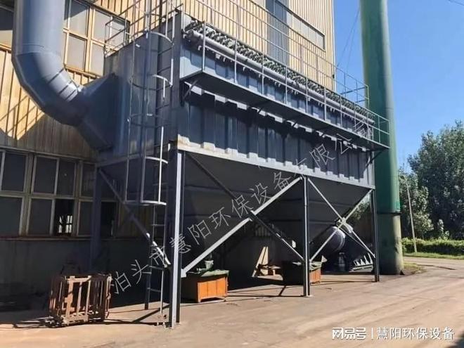 南宫NG28-复合肥厂分室离线清灰布袋除尘器综合介绍