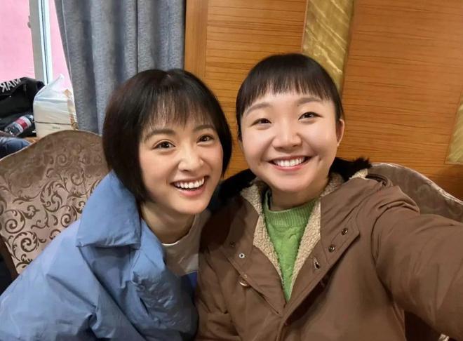 南宫NG28-小辣李嘉琦一款活在我朋友圈里的明星艺人